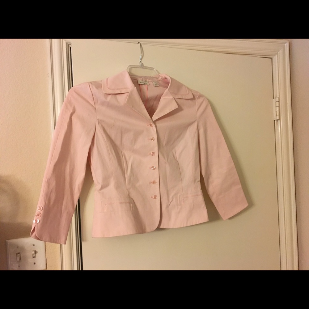 Halogen pink suit sml top, sz 6 skirt
